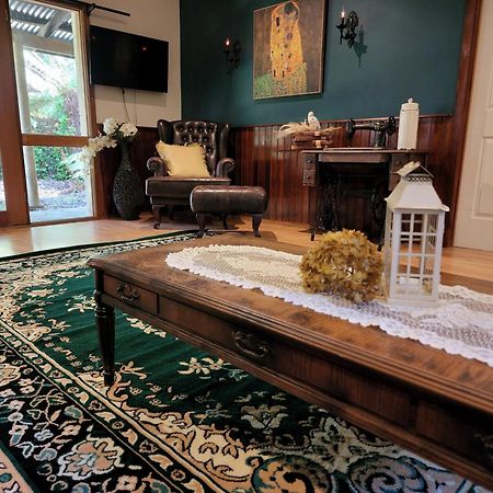 The Fernglen Forest Retreat Mount Dandenong Bagian luar foto